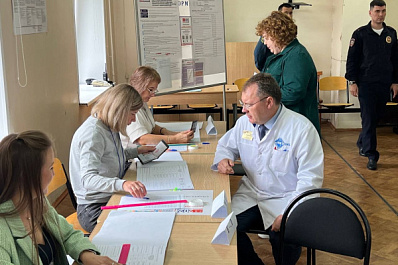 Медработники крупнейших областных больниц приняли участие в выборах губернатора Самарской области