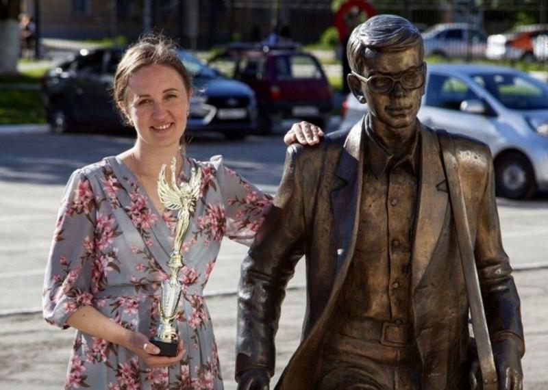 Стартовало онлайн-голосование в конкурсе "Учитель года-2021"