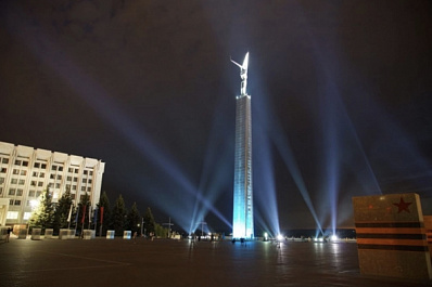 Помним и гордимся: в память о великом подвиге советского народа в Великой Отечественной в Самаре зажгли "Лучи Победы"