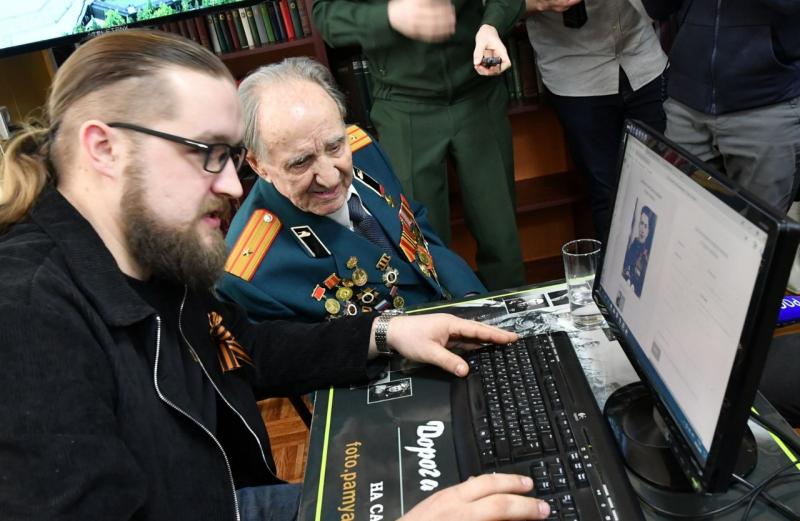 В Самаре открылся пункт оцифровки писем и фотографий участников ВОВ