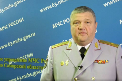 Начальник регионального МЧС Олег Бойко поздравил пожарных с профессиональным праздником