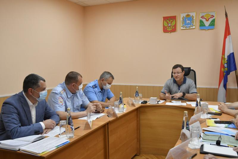 Губернатор Дмитрий Азаров провел совещание по развитию Ставропольского района