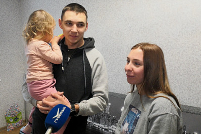 Отец погиб под поездом: сироте из Самары подарили просторную квартиру в новом доме