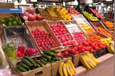 Продуктов хватит всем: Дмитрий Азаров проверил наличие товаров в Агропарке