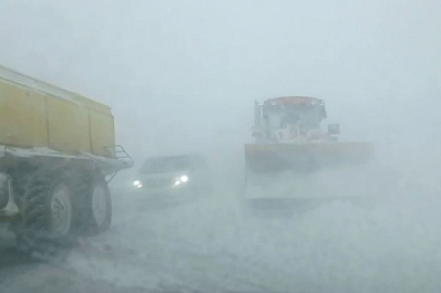 Движение на дорогах к населенным пунктам Самарской области, отрезанным от транспортного сообщения, восстановят в течение дня