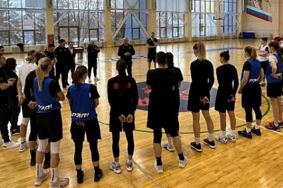 Самарские баскетболистки тренируются в сборной России 