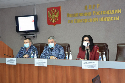 В Самаре охранников попросили не пускать детей без взрослых в ТЦ