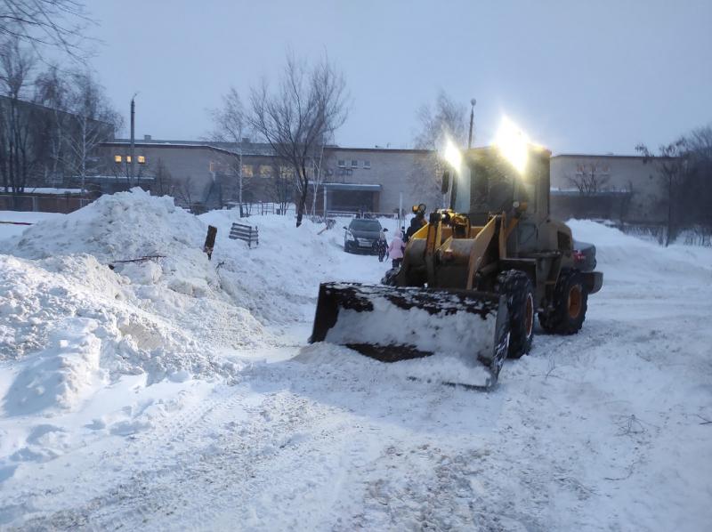 Контрольная для коммунальщиков: в городах и районах Самарской области идет активная уборка снега