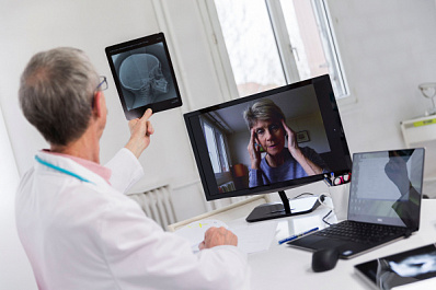 Врачи Самарской области дают консультации сельчанам по Интернету