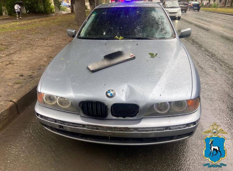 5 августа в Самаре мужчина на BMW сбил 20-летнюю девушку