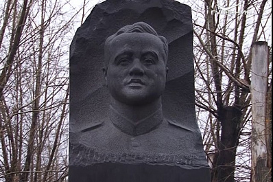 Памятник основателю нефтегазостроительной отрасли Советского Союза Леону Сафразьяну открыли в Новокуйбышевске