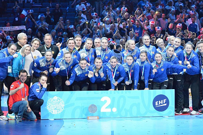 Тольяттинские спортсменки завоевали серебро чемпионата Европы по гандболу