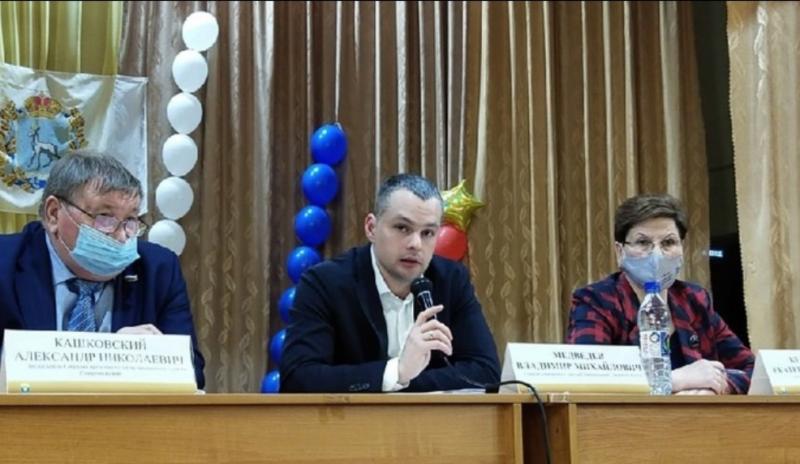 В Ставропольском районе проходят встречи руководства с жителями