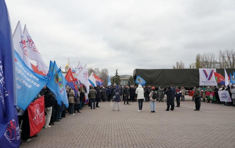 Гуманитарная колонна из Самары отправилась на Донбасс