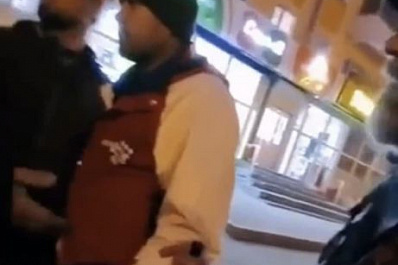 Полиция проверит информацию об издевательствах над пожилым мужчиной в Самаре