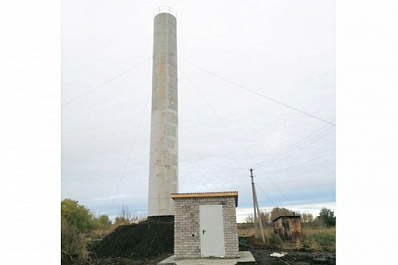 В Пестравском районе установили новую водонапорную башню 
