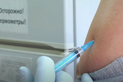 В тольяттинской поликлинике от гриппа привили 19 тысяч человек
