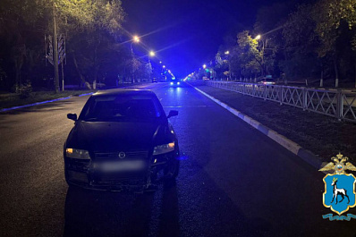 В Самаре иномарка переехала лежащего на проезжей части мужчину