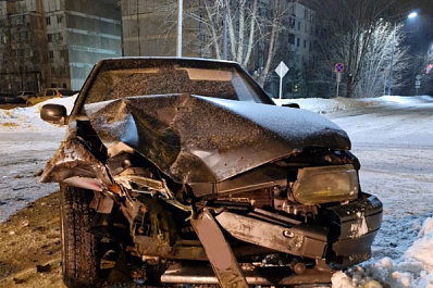 В Самарской области после столкновения двух авто пострадали два мальчика