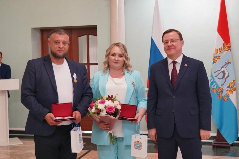 Губернатор вручил первый Знак отличия Григория Засекина и другие госнаграды