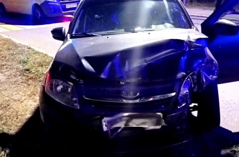 В Октябрьске в ДТП с двумя легковушками пострадал парень