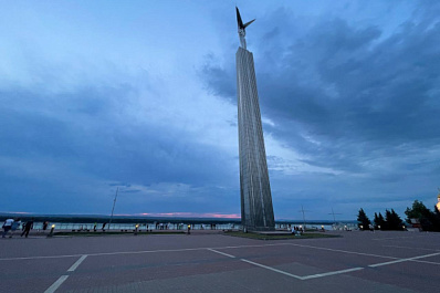 Самарцев приглашают на арт-завтрак, чтобы поговорить о роли металла в современном искусстве