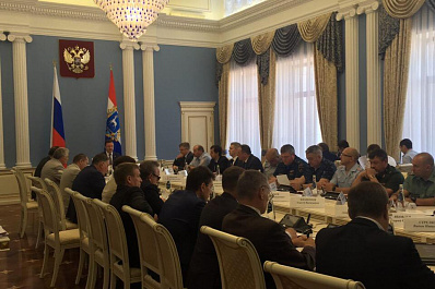 Дмитрий Азаров: Никакие праздники не должны отвлекать от работы