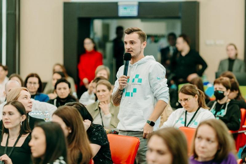 "Мастерская новых медиа" начала набор слушателей на 2022 год