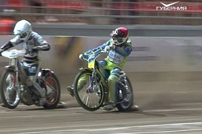 В Тольятти открыли гаревый сезон по спидвею