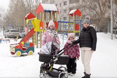 Сотрудницы Куйбышевского нефтеперерабатывающего завода удачно совмещают карьеру и материнство