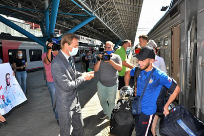 Александр Живайкин: Мы продолжим создавать в регионе условия для занятий физкультурой и профессиональным спортом