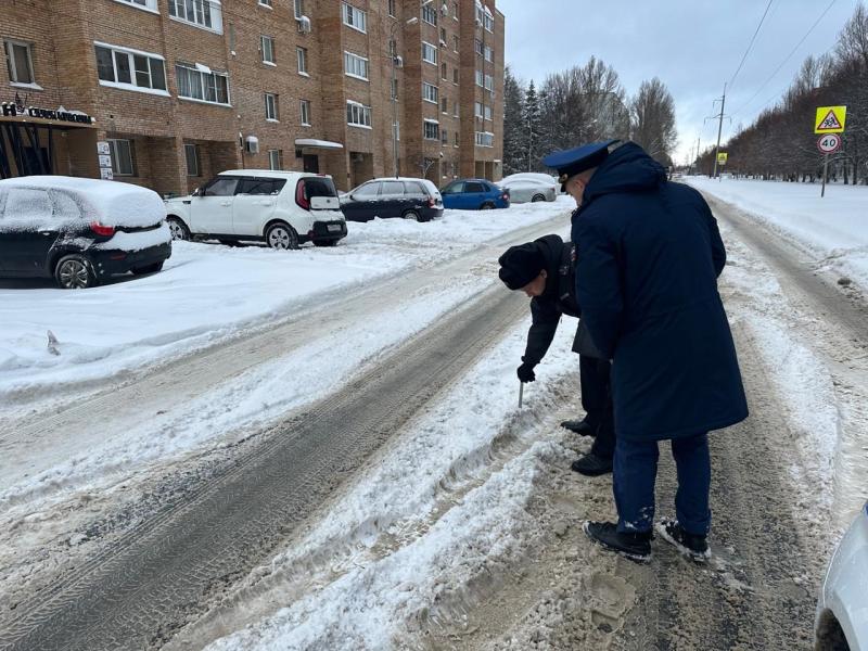 Прокуратура выявила нарушения при уборке снега в Тольятти