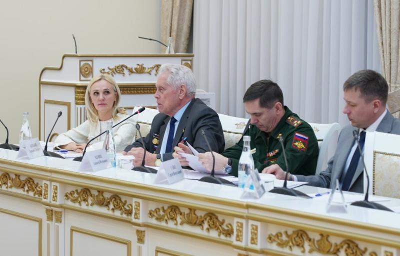 24 февраля стартует набор второго потока программы "Школа героев" для участников СВО