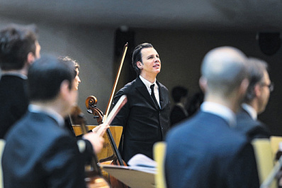 Теодор Курентзис и оркестр MusicAeterna выступили в Самаре