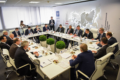 Дмитрий Азаров предложил внести самарский форум инноваций в план мероприятий Года науки и технологий