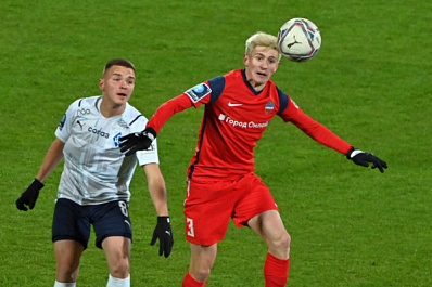 "Крылья Советов" в меньшинстве уступили "Енисею" 