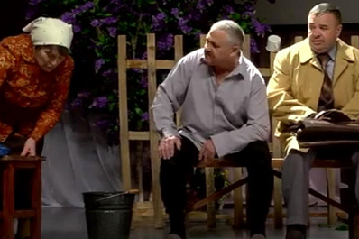 Кинель-Черкасский народный театр им. Льва Пузакова готовит  премьеру спектакля "Иван и Мадонна"