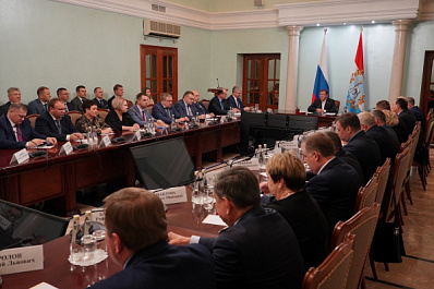 От строительства школ до улучшения экологии: на совещании с главами муниципалитетов подведены итоги 2022 года