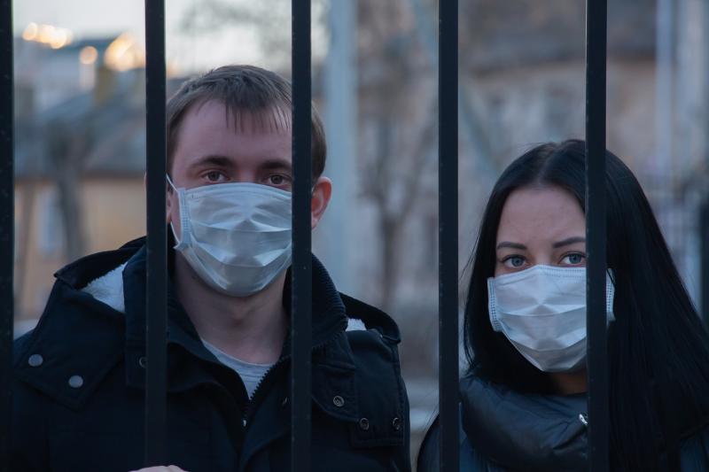Роспотребнадзор: в России зафиксировано 5 889 случаев заражения "омикроном"