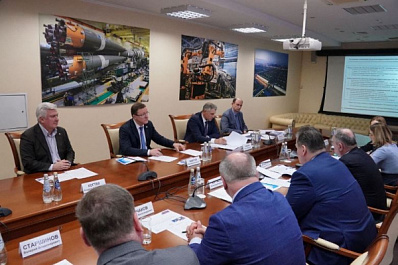 Дмитрий Азаров и руководство ВЭБ.РФ обсудили проекты в сфере сжиженного природного газа