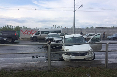 В Самаре из-за ДТП на Московском шоссе пострадали два человека