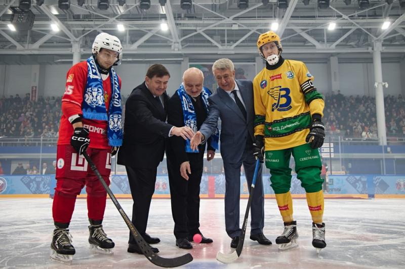 В Свердловской области стартовал Кубок Губернатора по мини-хоккею с мячом