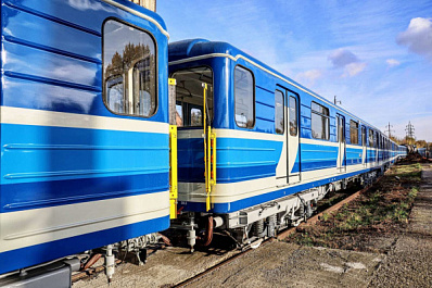6 обновленных вагонов метро прибыли в Самару в октябре 2021 года