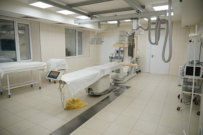 Самарские врачи провели 16-летнему подростку операцию на позвоночник