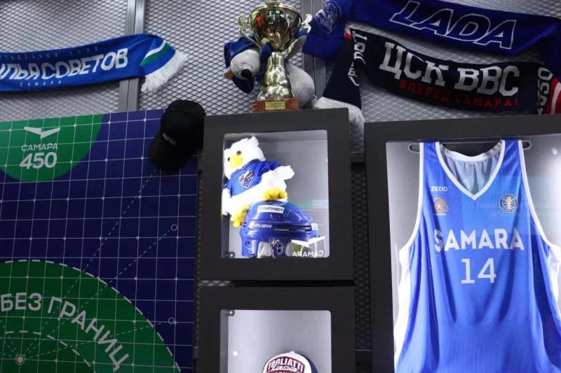 Форум "Россия – спортивная держава": юбилейный сезон хоккейных клубов "Лада" и ЦСК ВВС