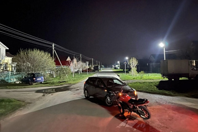 Волжская автоледи сбила несовершеннолетнего мотоциклиста