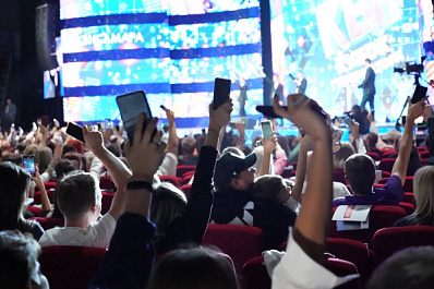 В Самаре прошла первая игра Центральной лиги КВН