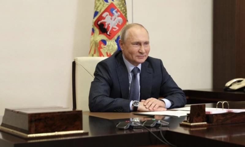 Еженедельный опрос россиян: Владимиру Путину доверяют 81,1 % граждан