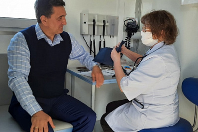 Министр спорта Самарской области Сергей Кобылянский сделал прививку от коронавируса