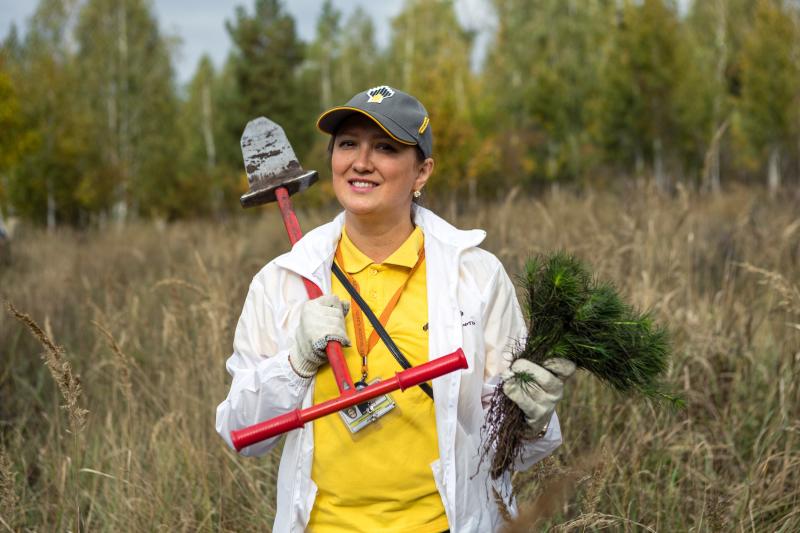 Инженер отдела охраны окружающей среды самарского НПЗ Надежда Лызина получила почетное звание "Эколидер" Самарской губернии